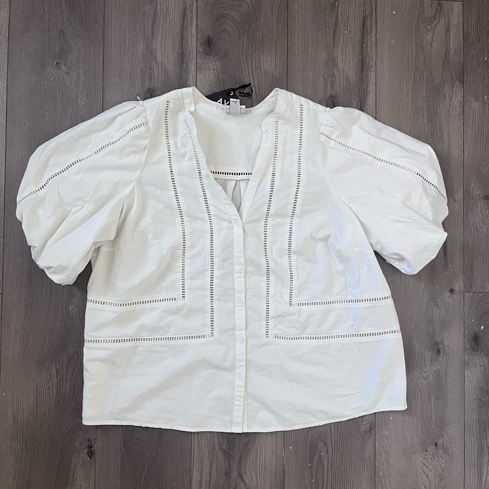 Ava & Viv White Blouse with Puff Sleeves